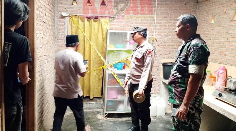 IDAP Sakit BATU GINJAL tak Kunjung SEMBUH Seorang WARGA Kota Agung Diduga AKHIRI HIDUP dengan Cara GANTUNG DIRI